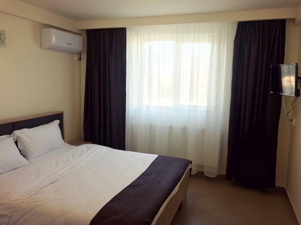 Casa Bucurr Hotel Afumati Luaran gambar