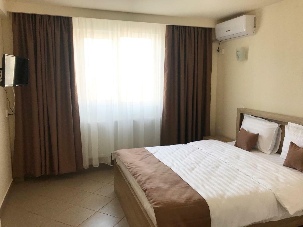 Casa Bucurr Hotel Afumati Luaran gambar